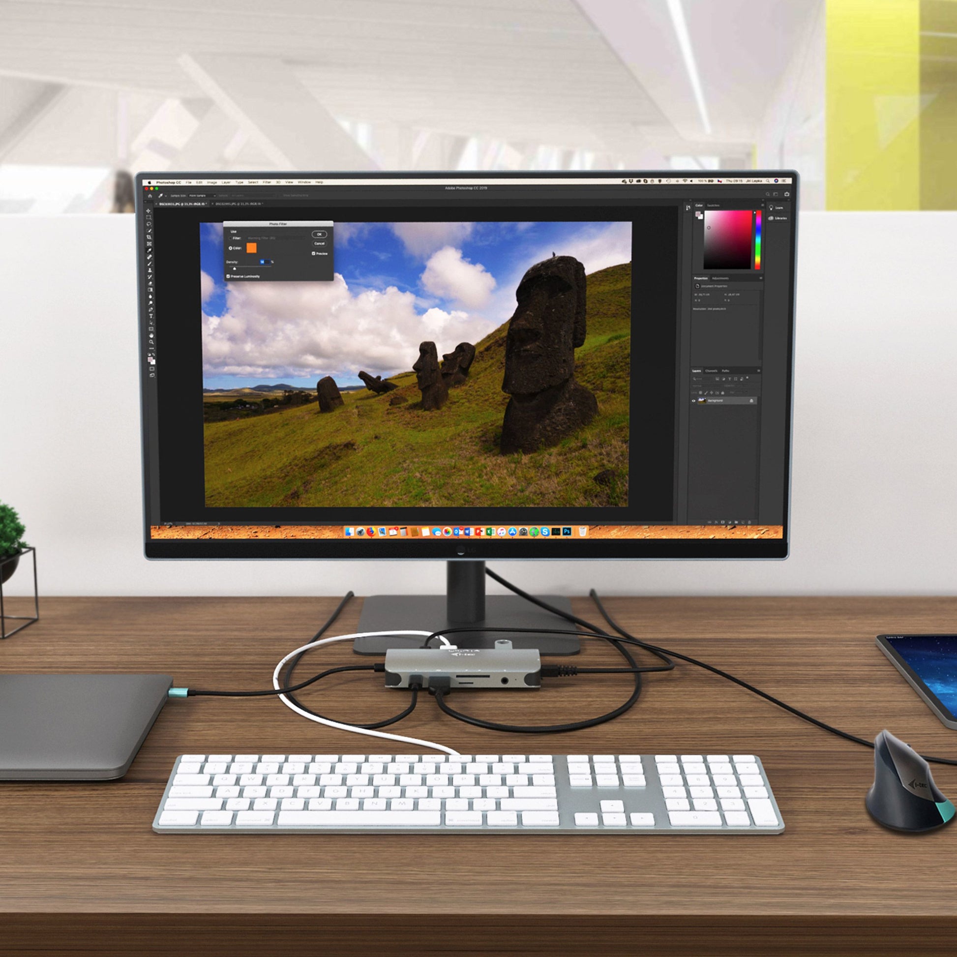 DICOTA D31955 Dockingstation – USB-C, 1× HDMI, 1× VGA, 3× USB-A, 100 W PD, GbE, SD/microSD, 3,5 mm Audio