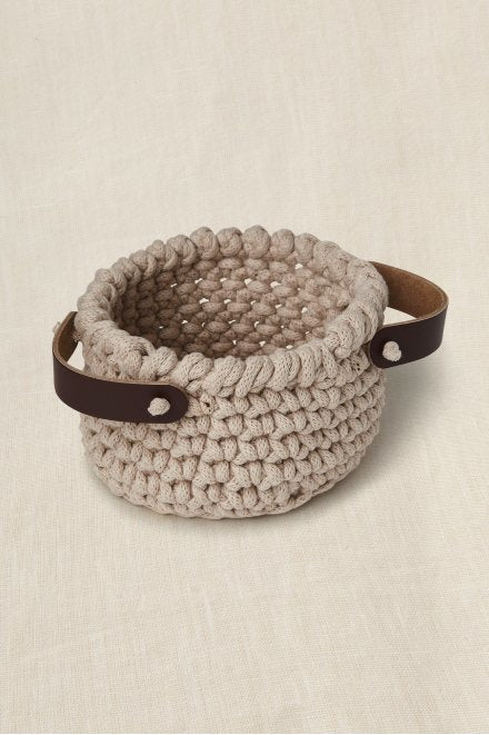DMC CR104K Häkelset Hellbeige – 9 Stk., Aufbewahrungskorb 17 cm×11 cm, 80% recycelte Baumwolle/20% Polyester