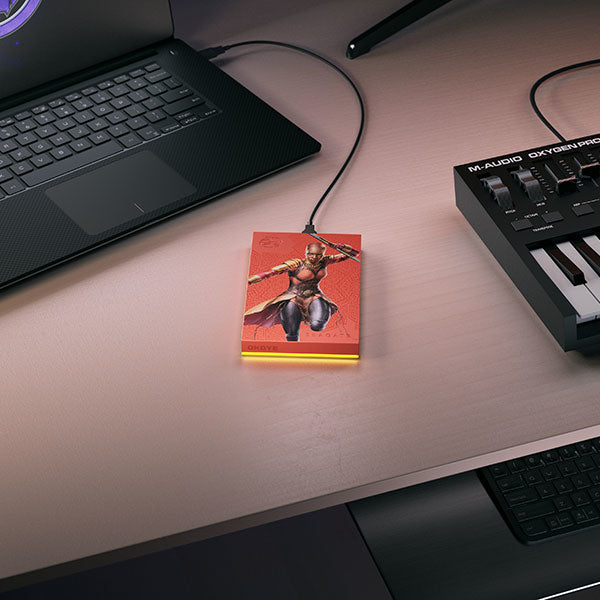 Seagate FireCuda Gaming Speichergerät – 2 TB, USB 3.0, Okoye Special Edition