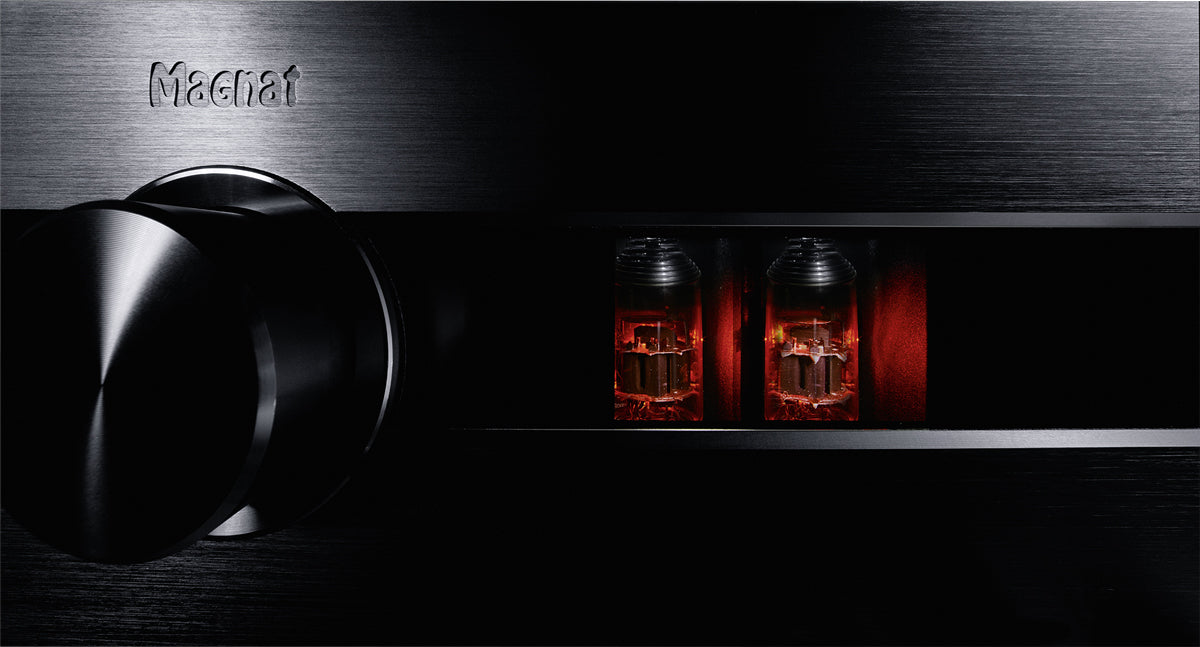 Magnat MA 900 R – Stereo-Vollverstärker, 2×200 W, Toslink, Koaxial, Phono, Bluetooth 5.0, Schwarz