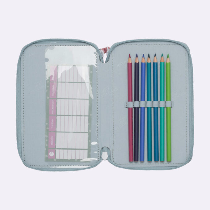 Beckmann Classic 1st Triple Etui, gefüllt, 27-teilig – Forest Deer Dusty Mint – Kunststoff – 13 × 20,5 × 7 cm