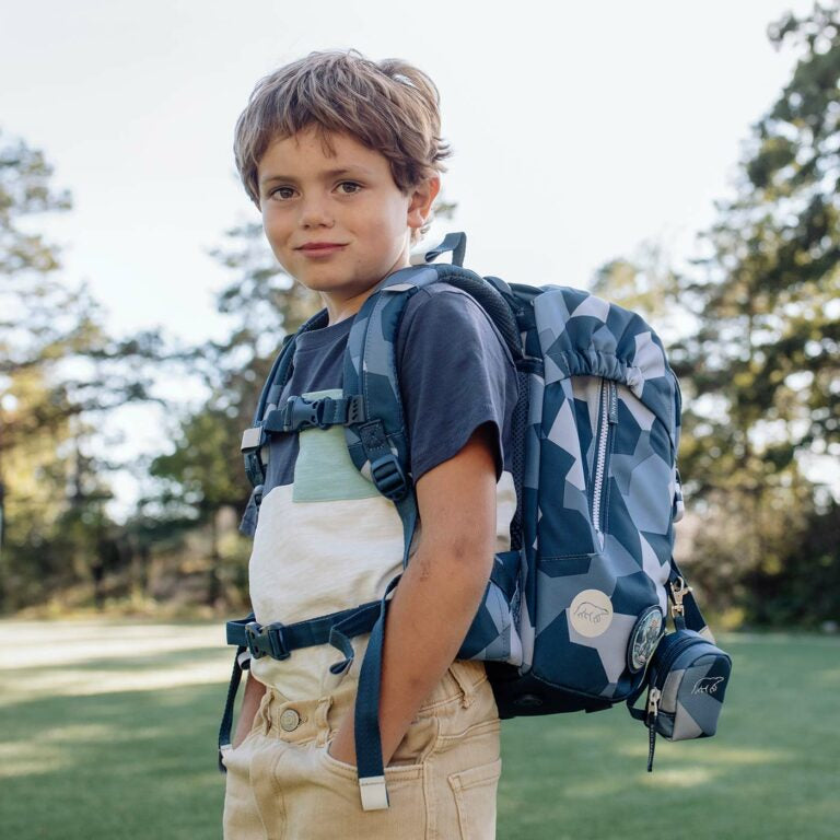 Beckmann Schulrucksack – 6-teilig – Tiger Race – mit Leuchteffekt