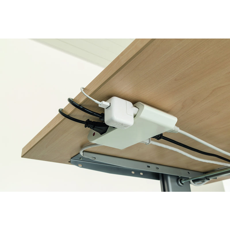 Steffen IQ 200161213 – Steckdosenleiste, 6× T13, ohne Schalter, 1,5 m, Stecker T12, IP20