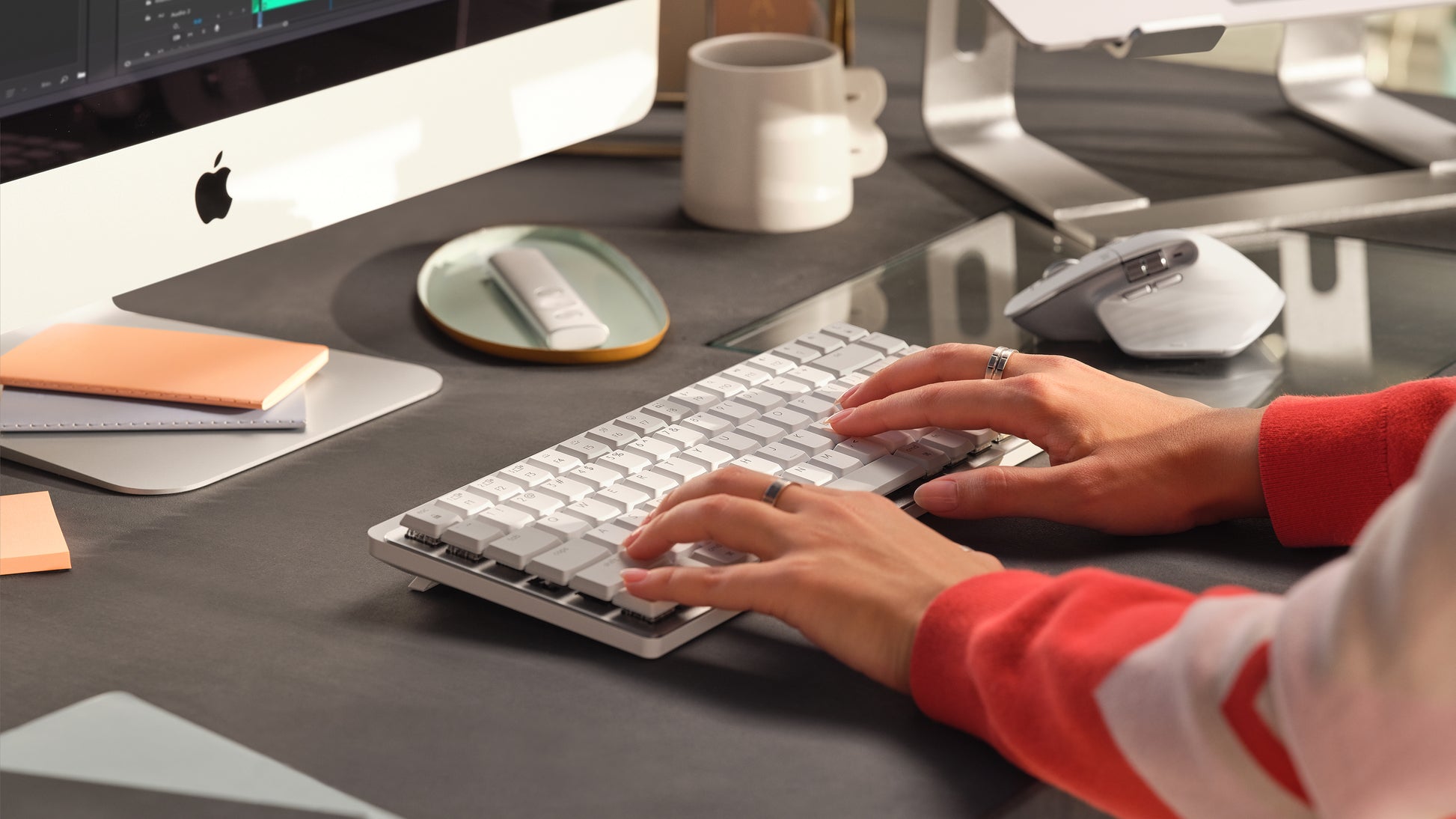 Logitech MX Mechanical Mini – Tastatur, kabellos (Bluetooth/2,4 GHz), CH-Layout (DE-CH), TKL – für macOS