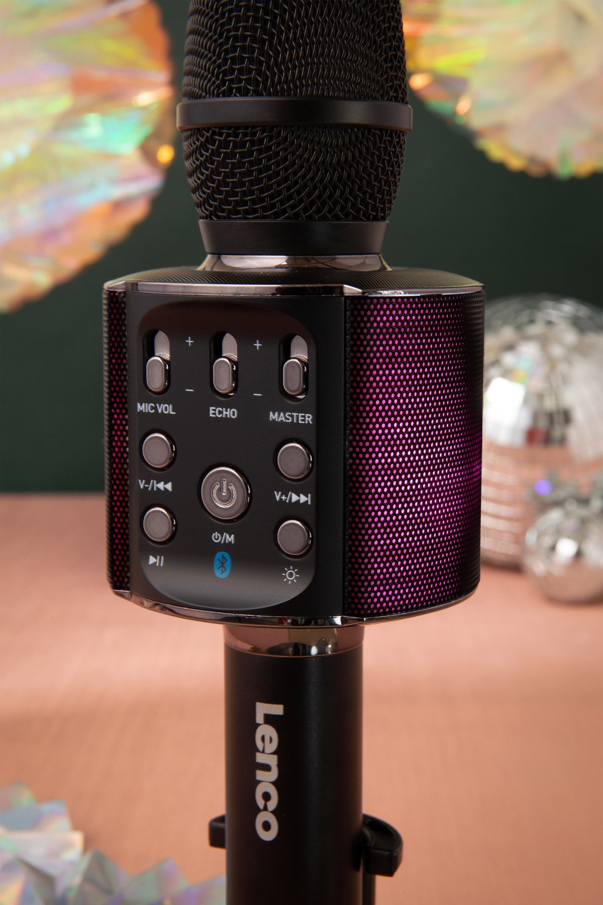 Lenco BMC-090 Karaoke-Mikrofon – Bluetooth, Kabellos, 8 h Akku, 5 W, für HiFi-Geräte/Mobiltelefone, Schwarz