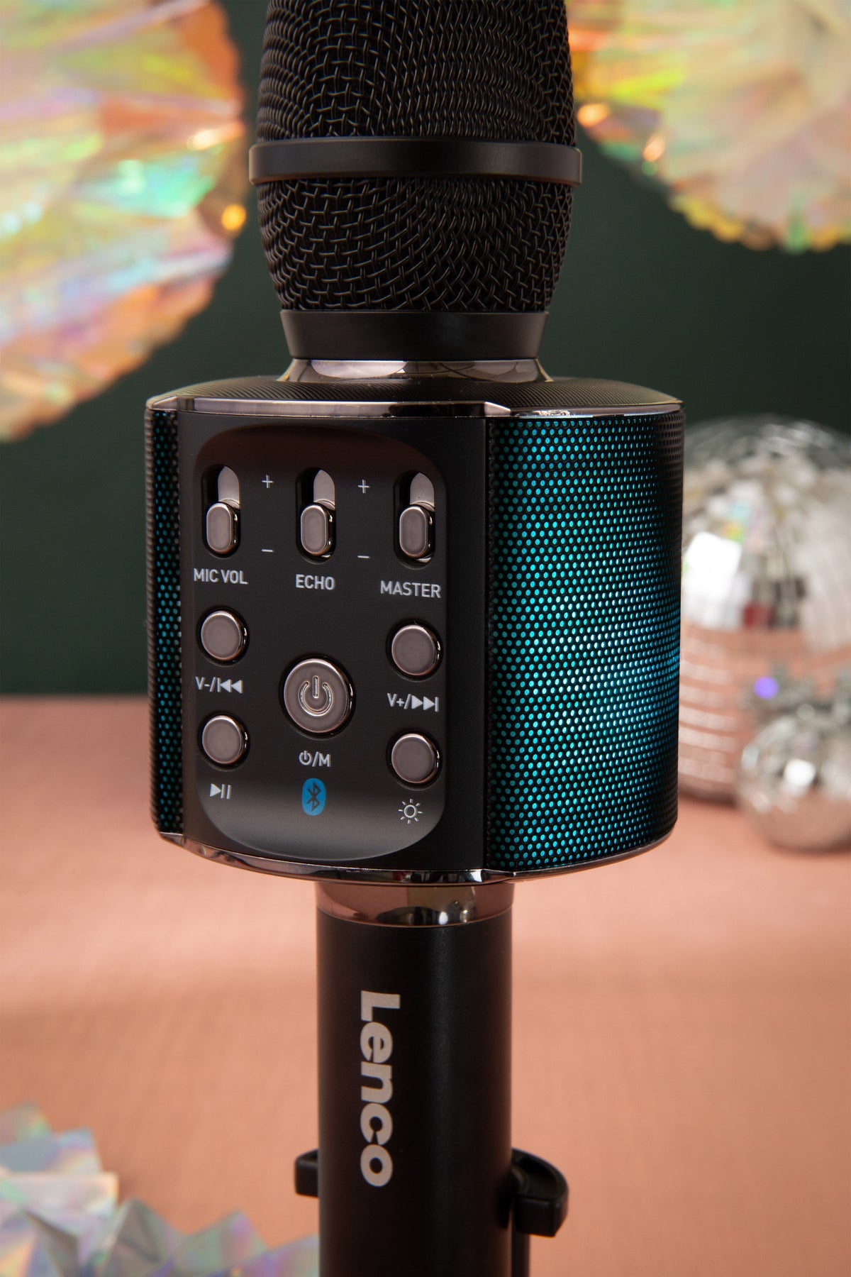 Lenco BMC-090 Karaoke-Mikrofon – Bluetooth, Kabellos, 8 h Akku, 5 W, für HiFi-Geräte/Mobiltelefone, Schwarz