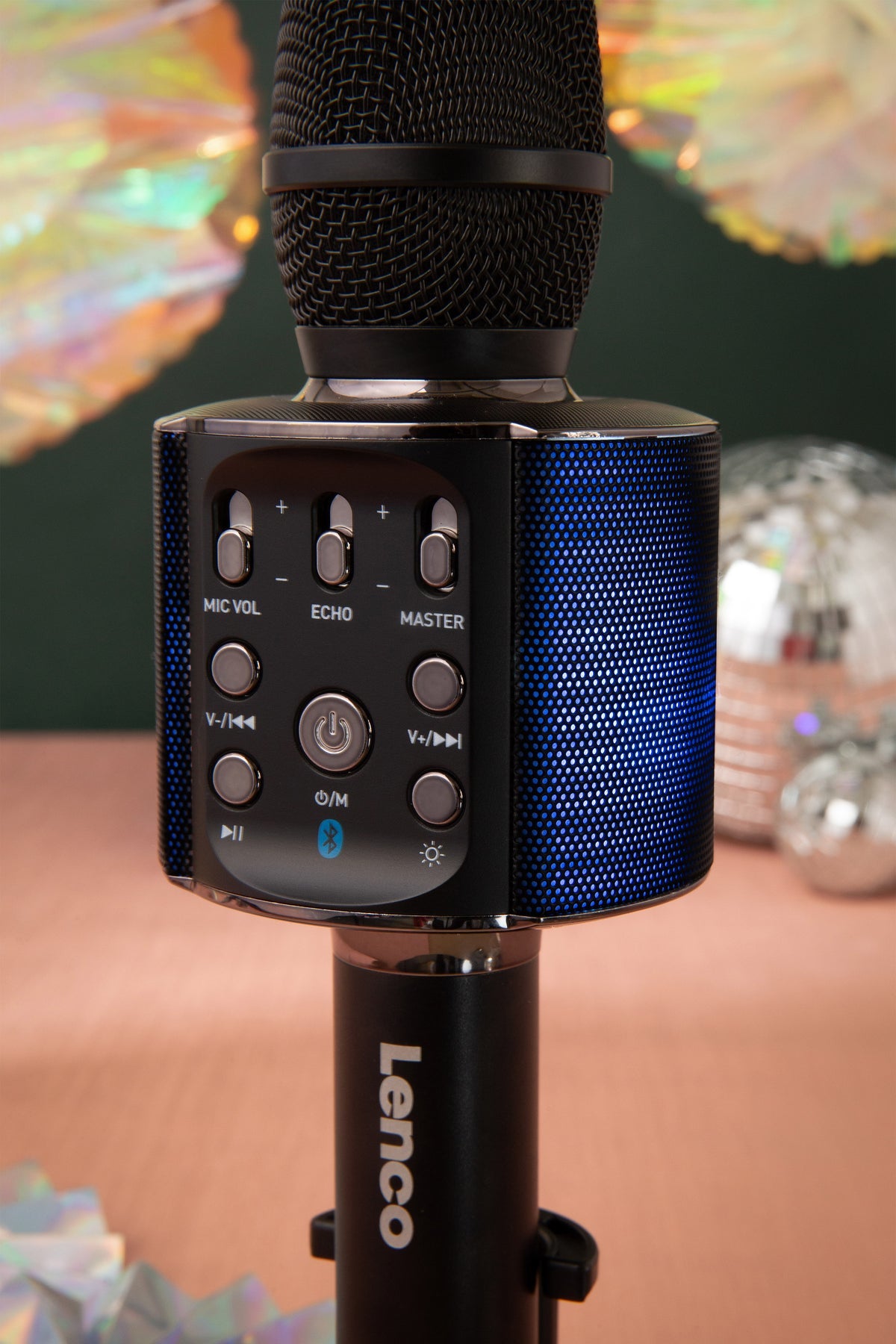 Lenco BMC-090 Karaoke-Mikrofon – Bluetooth, Kabellos, 8 h Akku, 5 W, für HiFi-Geräte/Mobiltelefone, Schwarz