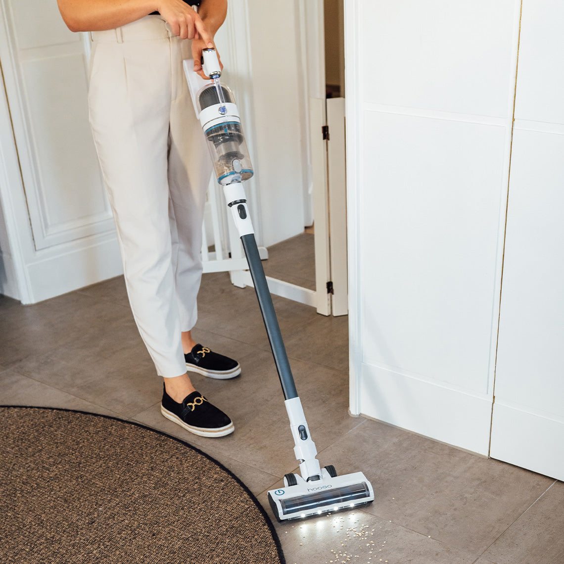 Hoogo Akkustaubsauger S6, 2-in-1 – 45 min, 400 W, Behälter 0,5 l