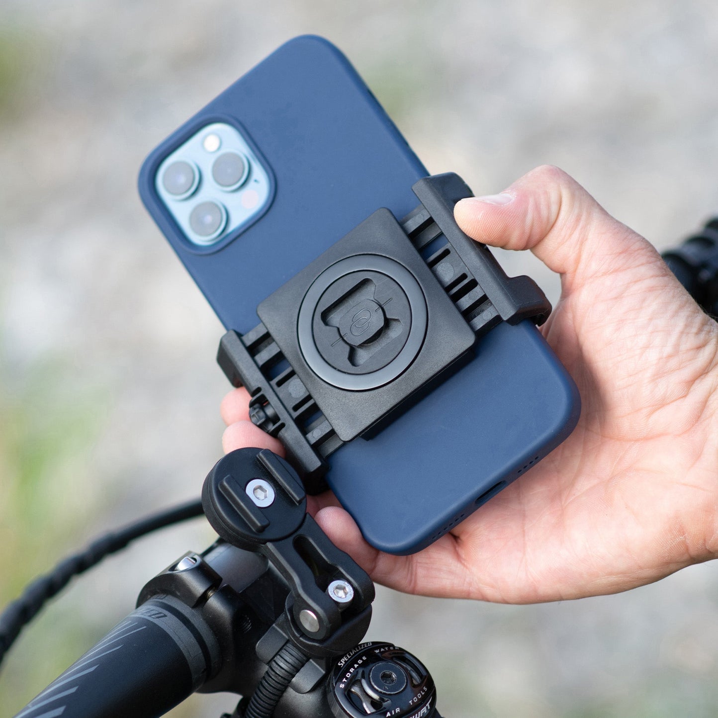 SP Connect SPC+ – Fahrrad-/Motorrad-Halterung – Klemmhalterung, Lenker, drehbar – Schwarz