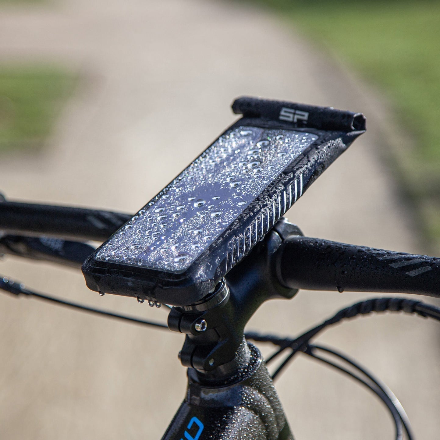 SP Connect Pouch/Umhängetasche – für Smartphones bis 165 × 80 mm, EVA, Schwarz, mit Fahrradhalterung