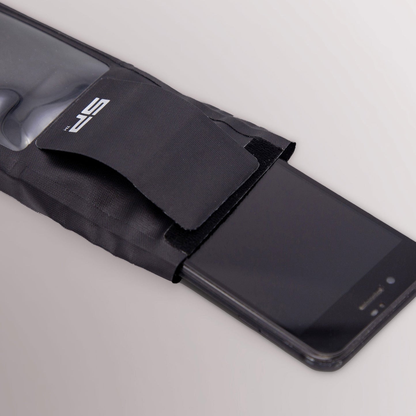 SP Connect Pouch/Umhängetasche – für Smartphones bis 165 × 80 mm, EVA, Schwarz, mit Fahrradhalterung