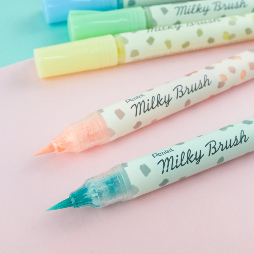 Pentel Milky Brush Pinselstift – wasserbasiert, pigmentiert, violett