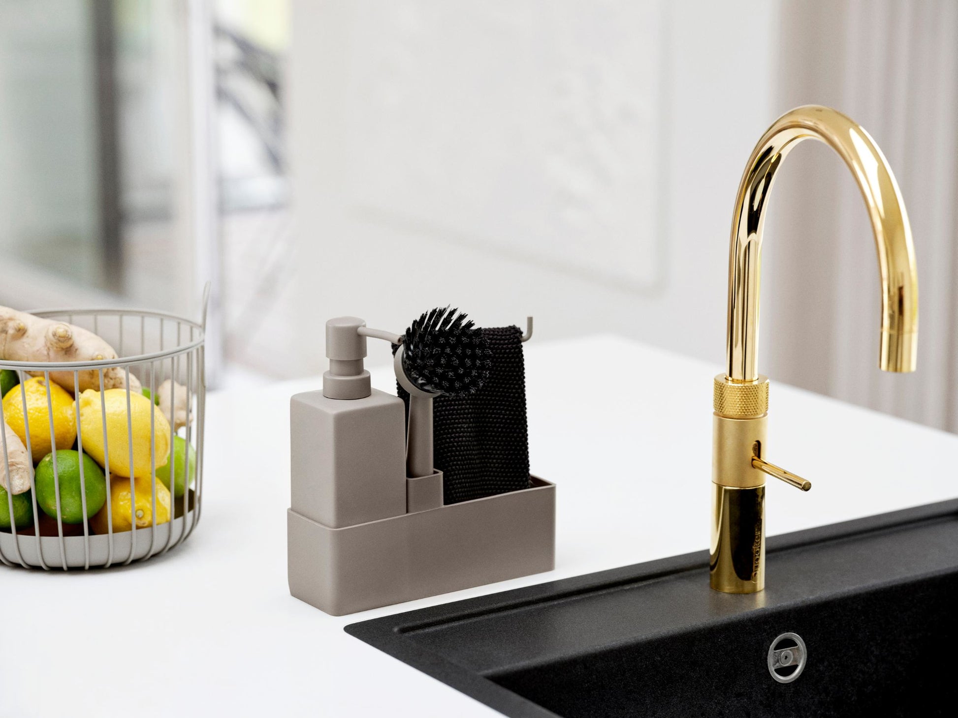 Zone Denmark Spül-Butler – 0,4 l Spender – Silikon/Keramik – Taupe – 4 Stk. – 6,0 × 19,0 × 20,5 cm