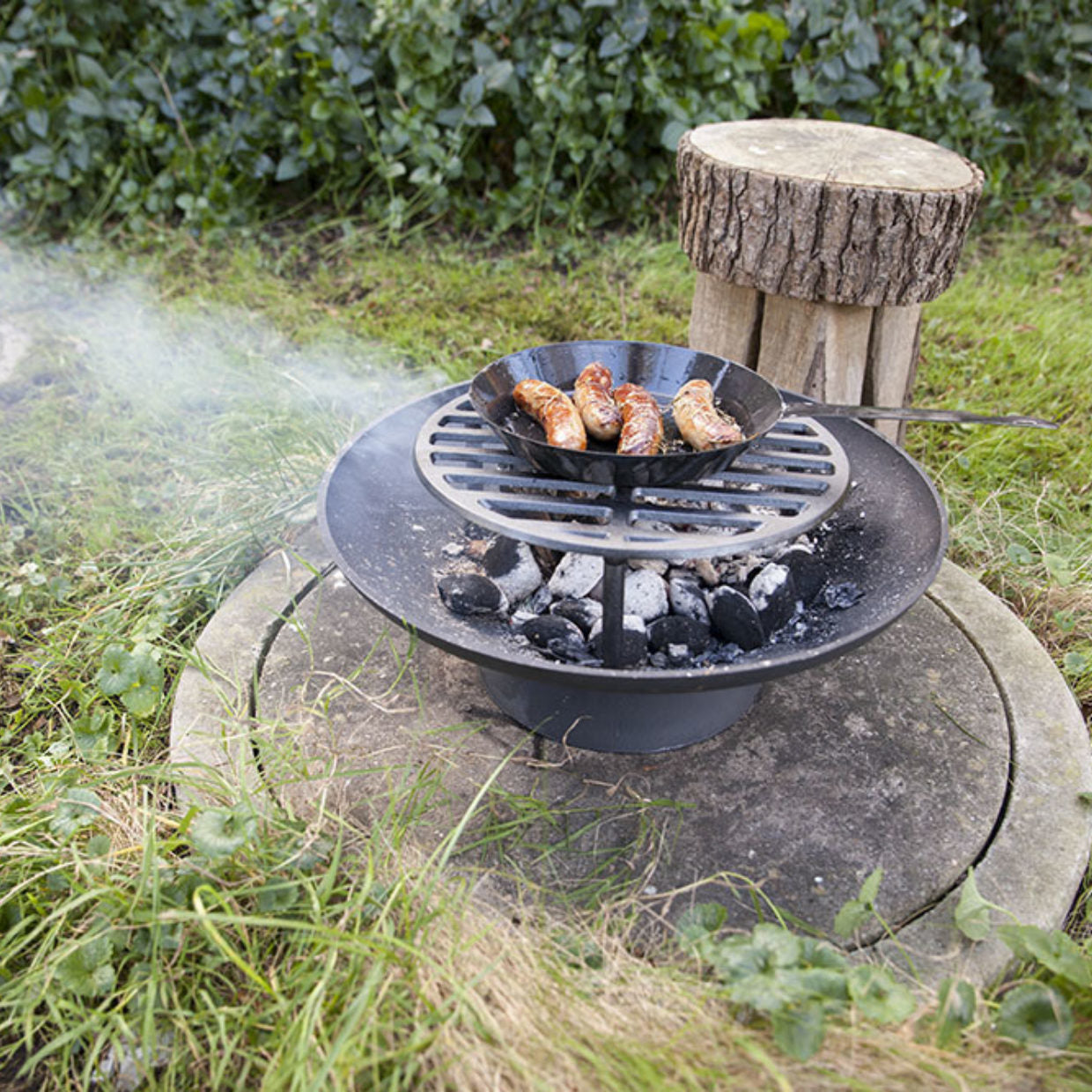 Esschert Design Feuerrost – Ø 34 × 10,3 cm, schwarz – für Grill