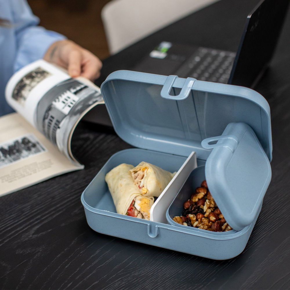 Koziol – Lunchbox 23,2 × 16,6 × 6,2 cm, Biokunststoff, Blau, 2 Fächer