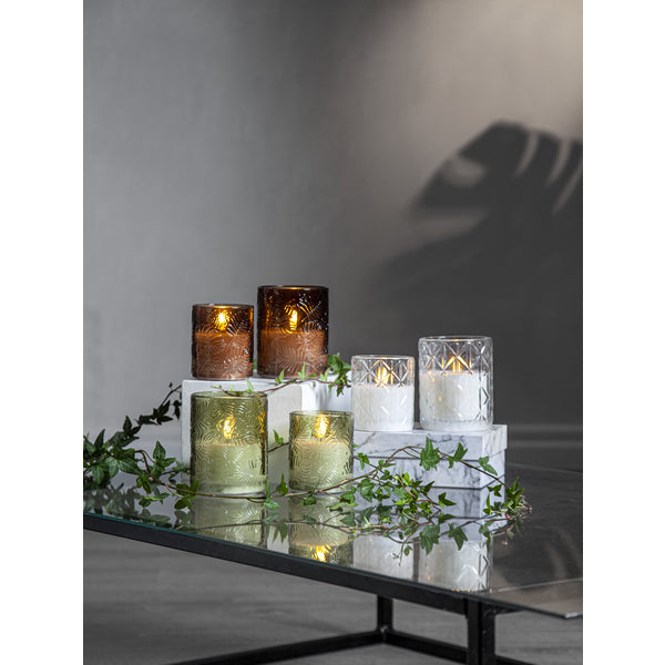 Star Trading LED-Kerze – Ø 8,5 × 10 cm, Warmweiss, Batterie 2×AA, Timer 6h/18h, Braun