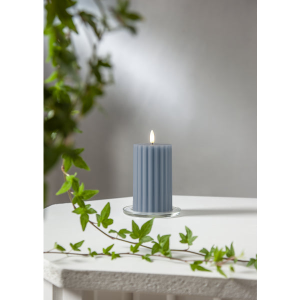 Star Trading LED-Kerze – Ø 7,5 × 15 cm, warmweiss, batteriebetrieben, Timer, blau
