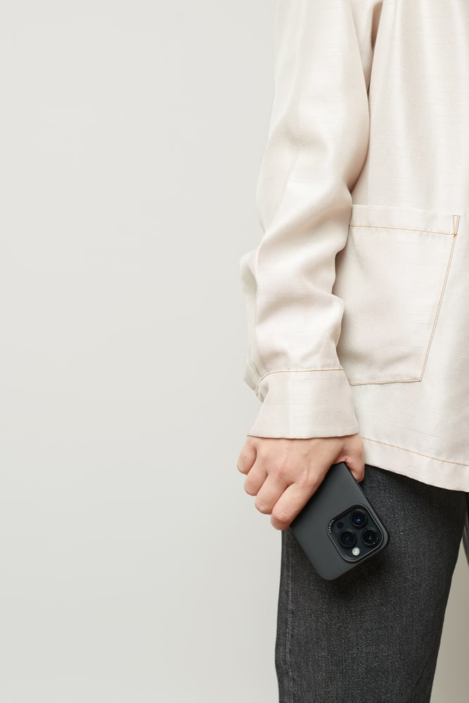 Nudient – Backcover – für Apple iPhone 14 Pro – schwarz – recycelter Kunststoff – MagSafe-kompatibel