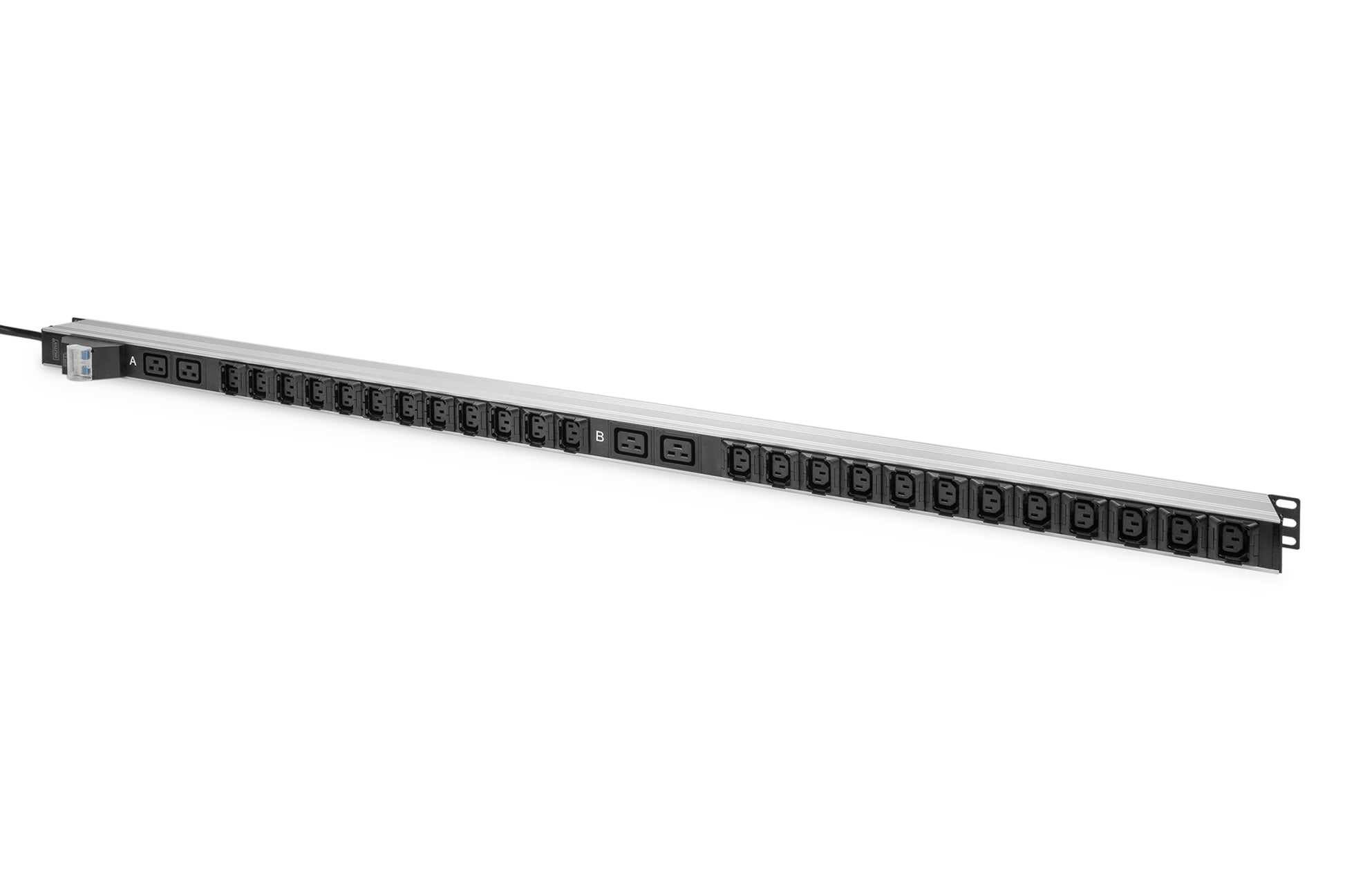 Digitus Rack-PDU – Standard, geschaltet, einphasig, senkrecht 0U, 32 A 230 V, 24×C13 + 4×C19, IEC 60309, 3 m