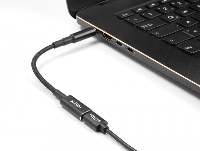 DeLOCK USB-C Adapter zu 4,5 × 3,0 mm – 19,5 V, 3 A, 0,15 m, für Dell-Notebooks, Schwarz