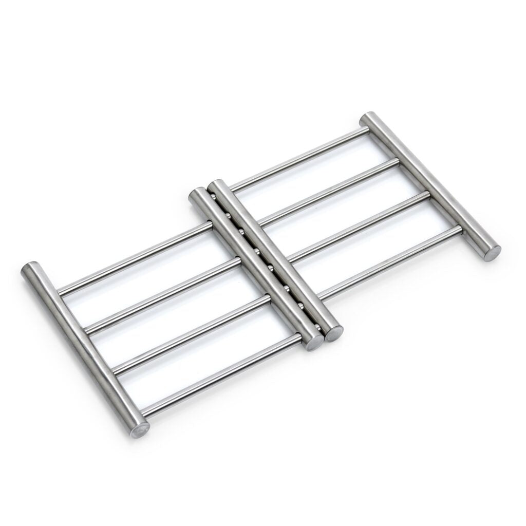 Zeller Present Topfuntersetzer 20 × 37 × 1,8 cm, Edelstahl, zusammenklappbar, silber, für Pfanne