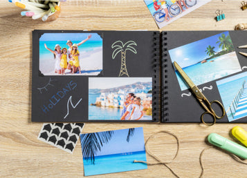 Exacompta Scrap Addict – Scrapbooking-Set – Fotoalbum 32 × 22 cm – inkl. 12 Metallic-Marker, 300 Sticker