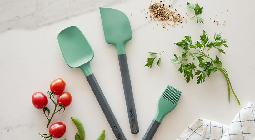 Lékué Kochspatel 6 × 1,5 × 29 cm, Silikon/Thermoplast, spülmaschinenfest, grün