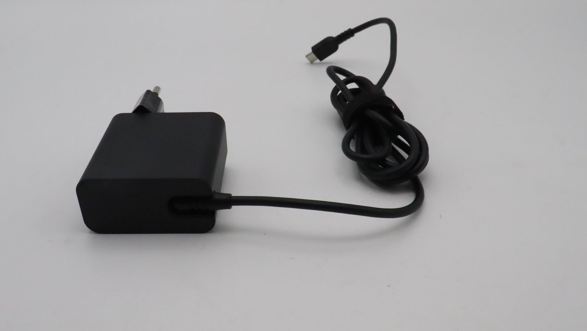 Lenovo Netzteil – 65 W, 5–20 V – für ThinkBook 14 G6 ABP - Typ 21KJ – Schwarz