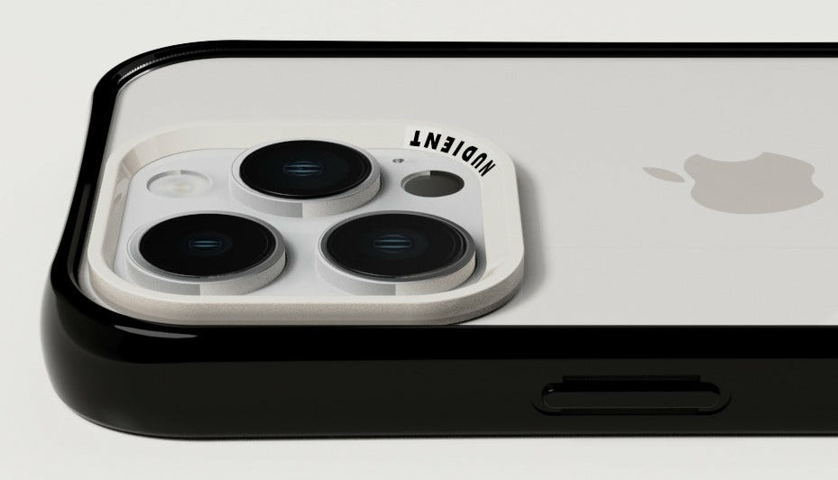 Nudient – Backcover – für Apple iPhone 15 Pro – transparent