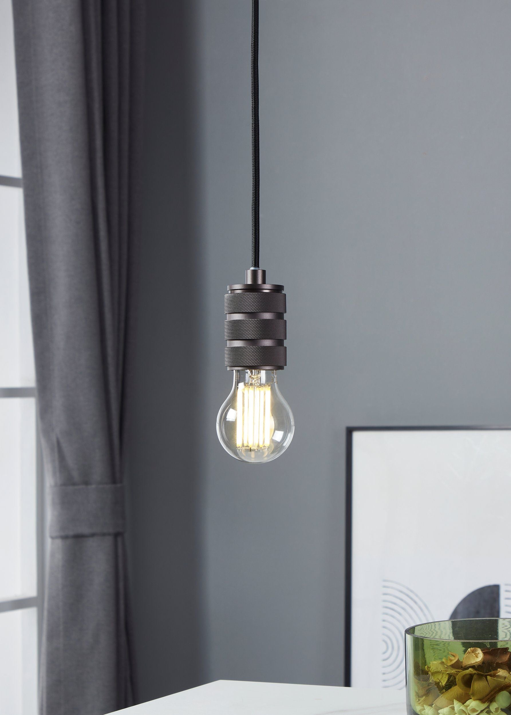 EGLO Leuchtmittel E27 A-Form – Warmweiss 3000 K, 806 lm, 3,8 W – 360° – 1 Stk. – Klar – 110242