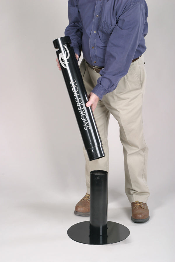 Rubbermaid Standascher Smokers' Pole – rund, Aluminium, schwarz, Ø oben 102 / Sockel 324 × H 1'041 mm