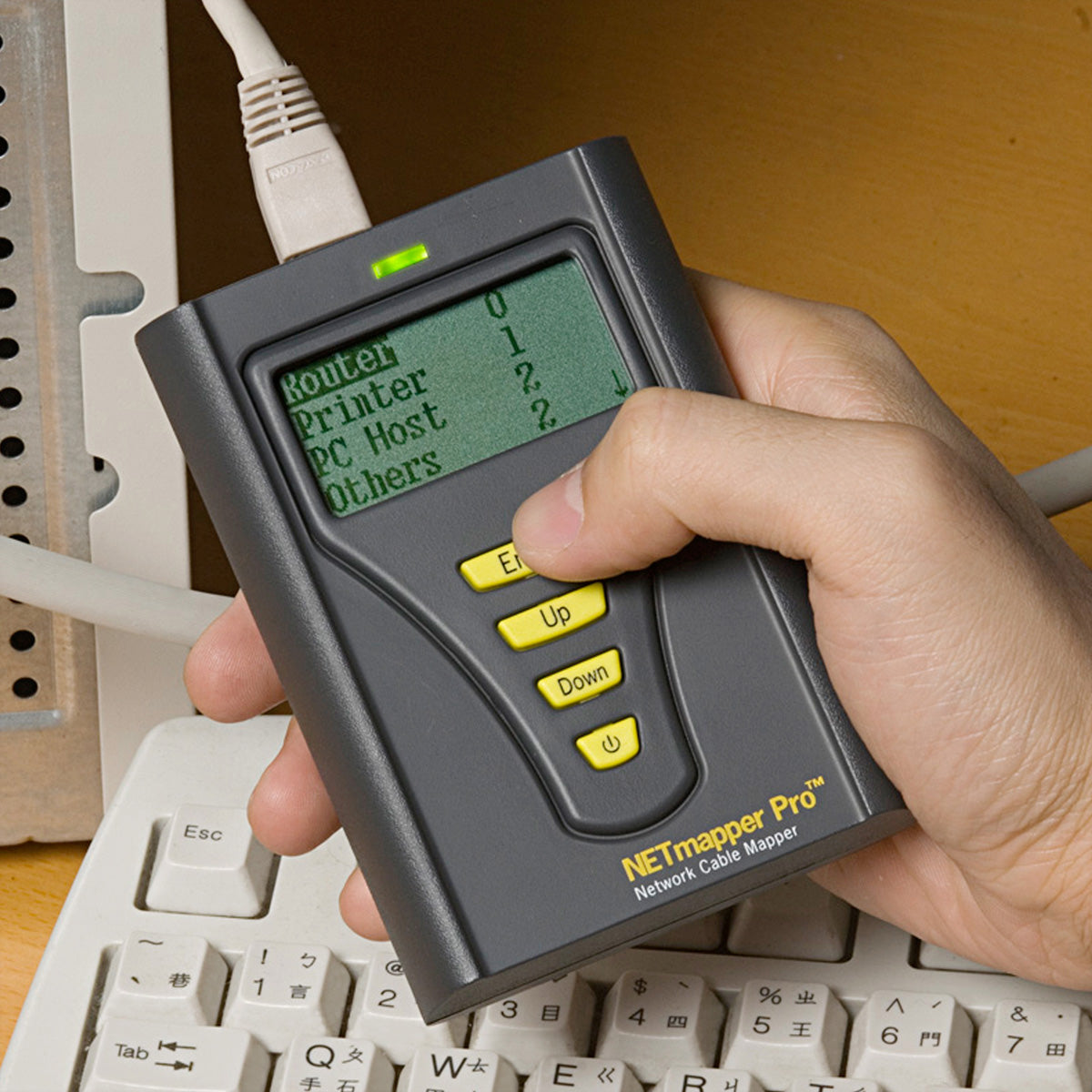 HOBBES NETmapper Pro – Netzwerk-Kabeltester – RJ45, LCD, Cat5/5e/6