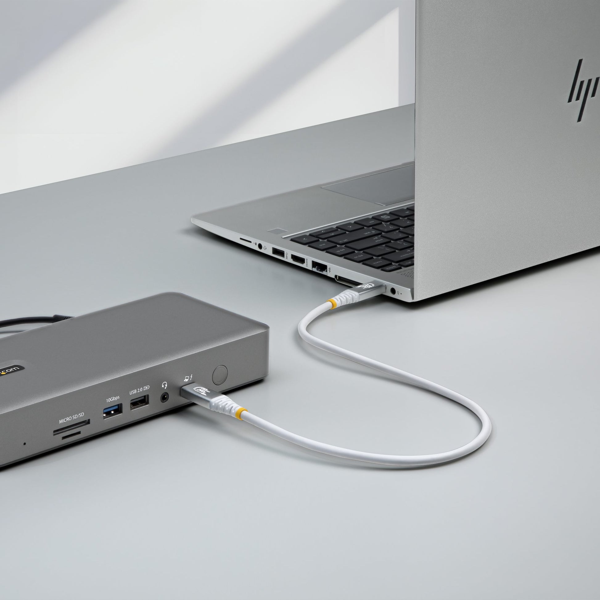 StarTech.com USB-C auf USB-C Kabel – USB4 80 Gbit/s – 1,5 m – PD 240 W – 8K/120 – USB-IF zertifiziert