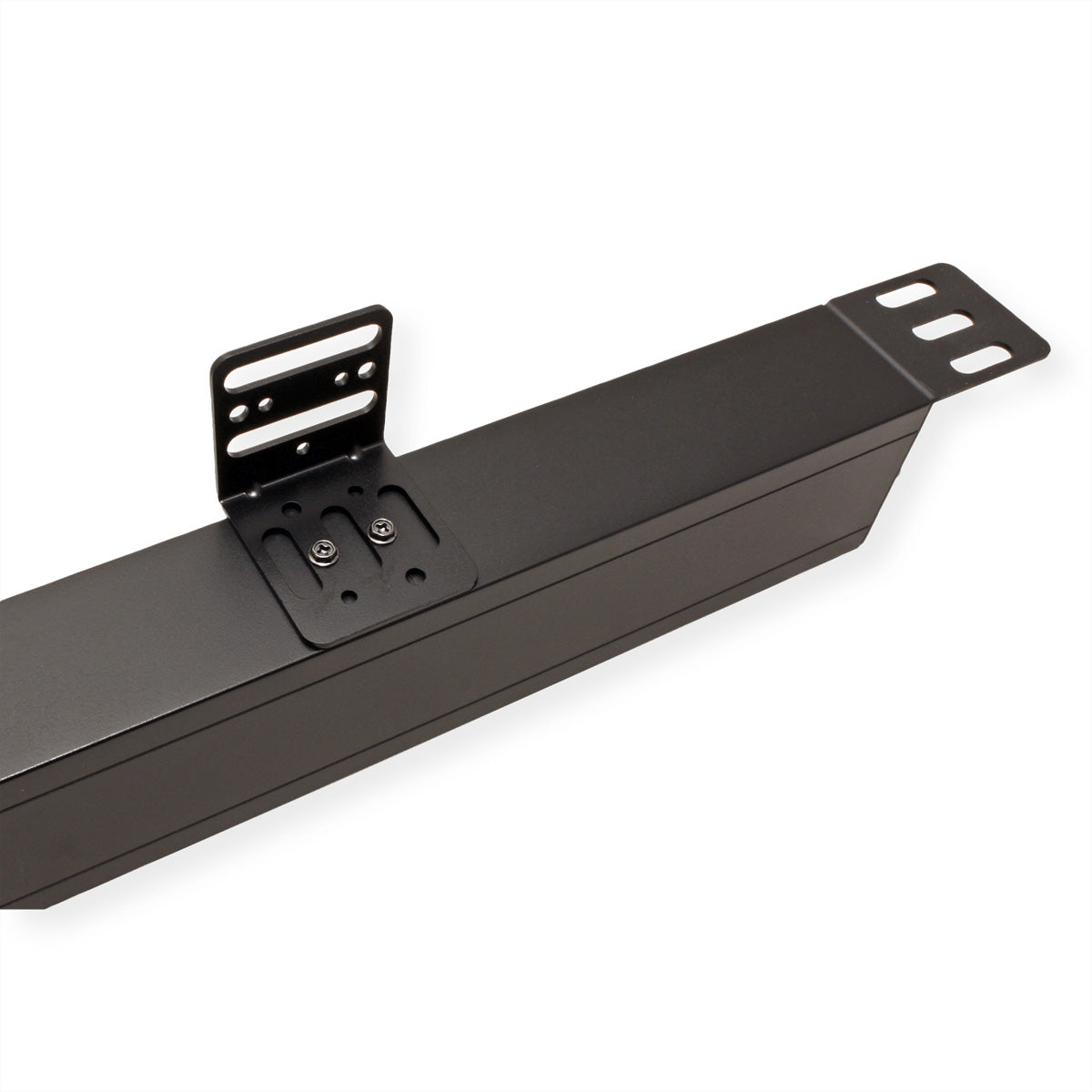 ATEN PE0116SG – Rack-PDU Basic, 16× IEC C13, 10 A, IEC C14 Stecker, 0U vertikal, mit Überspannungsschutz