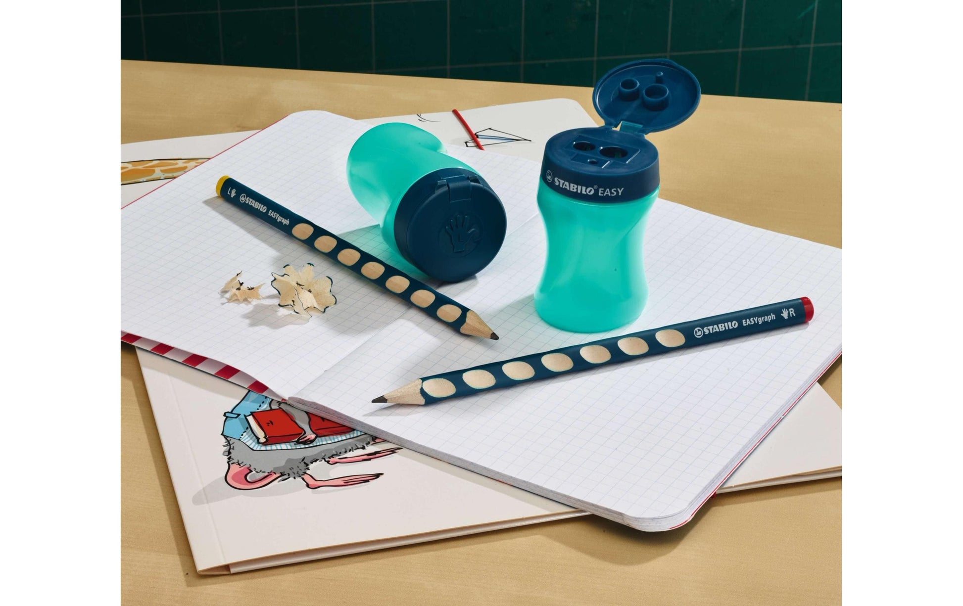 STABILO Dreifach-Spitzdose – für 3 verschiedene Minendurchmesser – Kunststoff – Blau – Kindersicherung