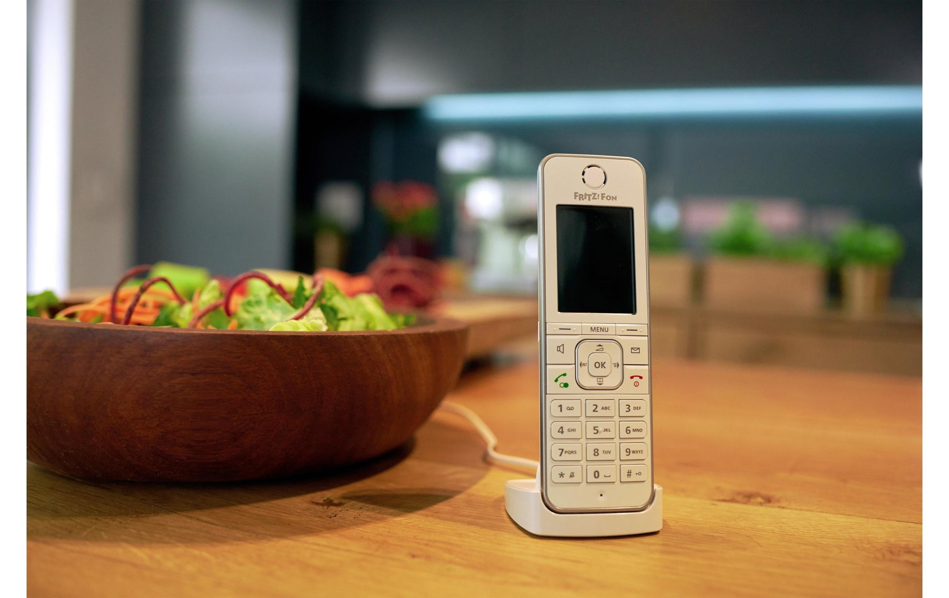 FRITZ! AVM FRITZFon C6 – DECT-Telefon nur Mobilteil, mit Anrufbeantworter, Freisprechen, für FRITZBox/DECT-Basisstation, weiss