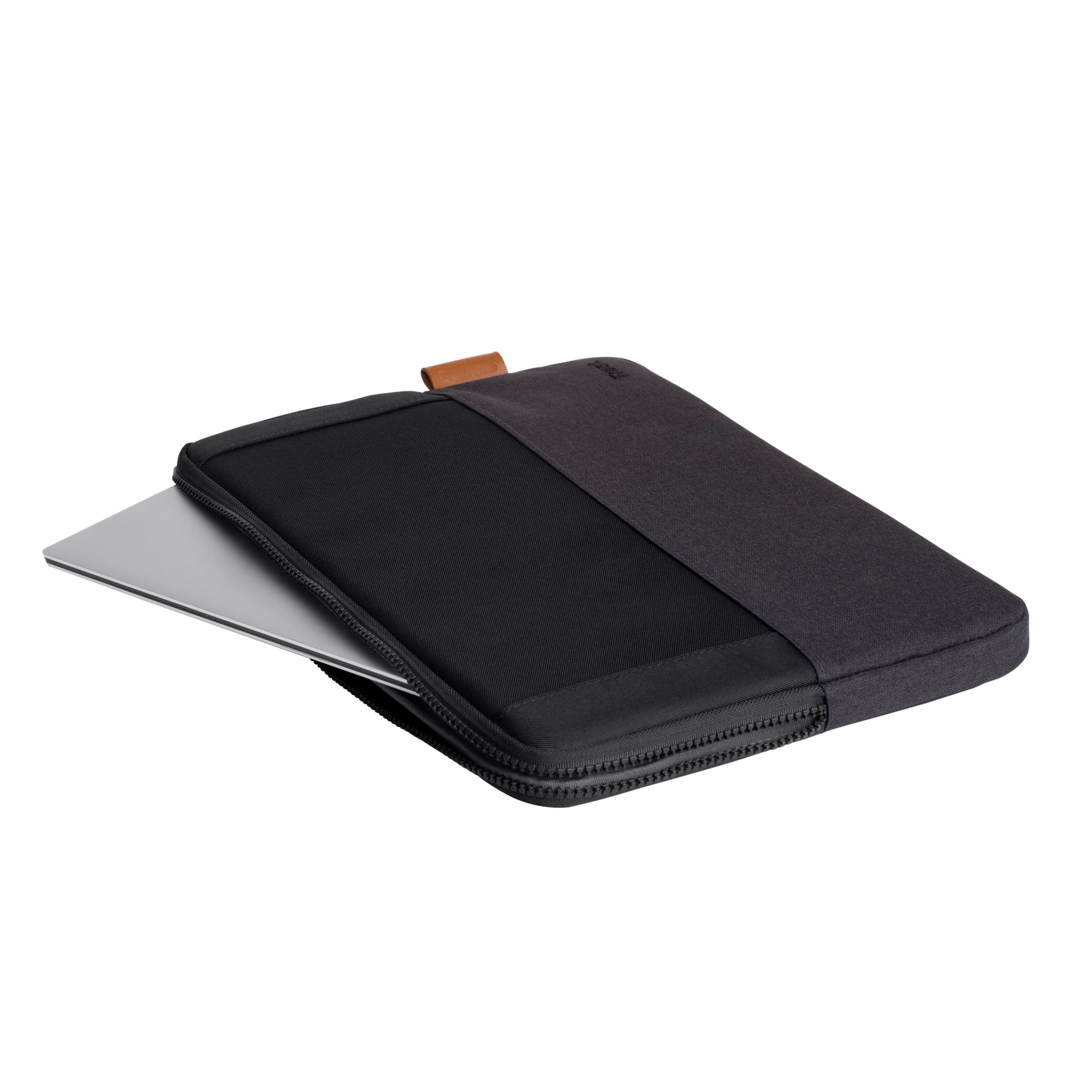 Trust Lisboa Notebook-Schutzhülle – für Notebooks bis 13,3", recyceltes Polyester, schwarz