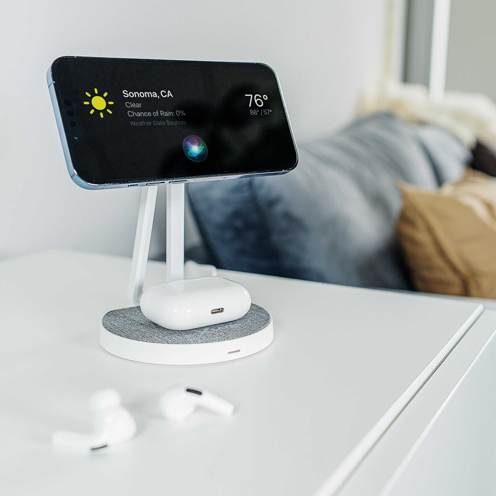 XLayer MagFix Pro 2-in-1 Ladeständer – MagSafe-kompatibel – 15 W/3 W – für iPhone/AirPods – Grau/Weiss