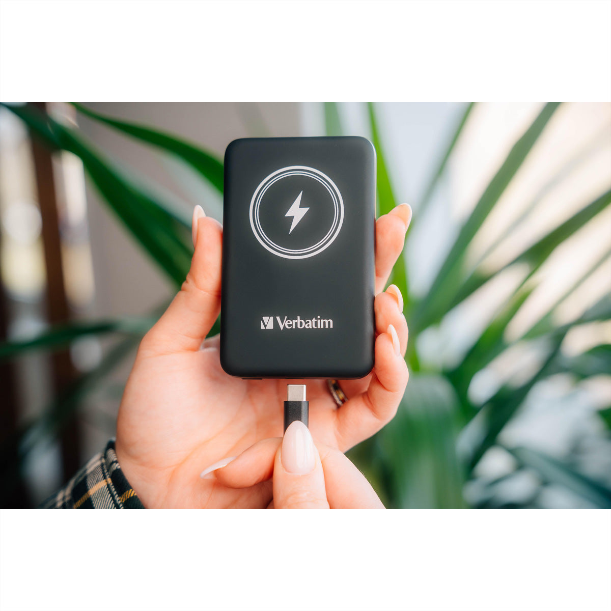 Verbatim Charge 'n' Go MagSafe Powerbank 5'000 mAh – 20 W PD, Wireless 15 W, 1× USB-C, schwarz