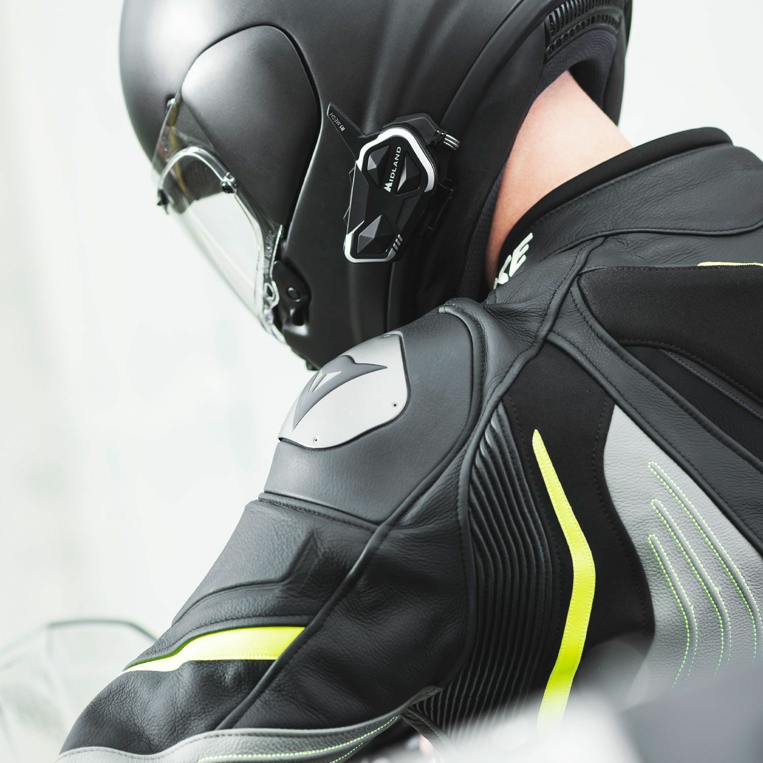 Midland R1 Mesh Lautsprechertelefon – Bluetooth – für Motorrad – Schwarz/Weiss