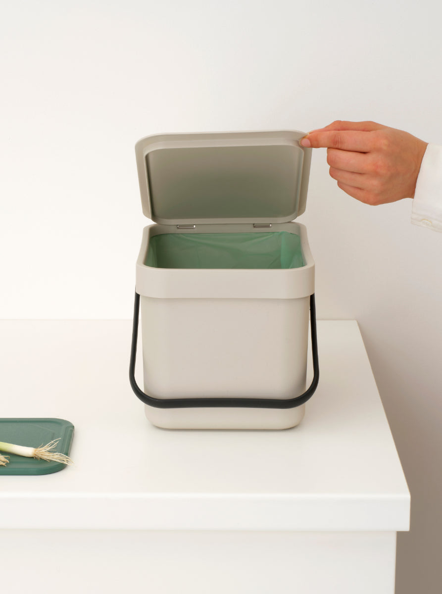 Brabantia Recyclingbox Sort & Go – 6 l – Kunststoff, rechteckig – Beige