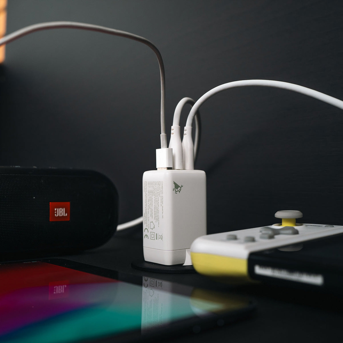 Aqiila UCB-C W4 USB-Ladegerät 120 W – USB-C×2, USB-A×1 – PD, PPS, GaN