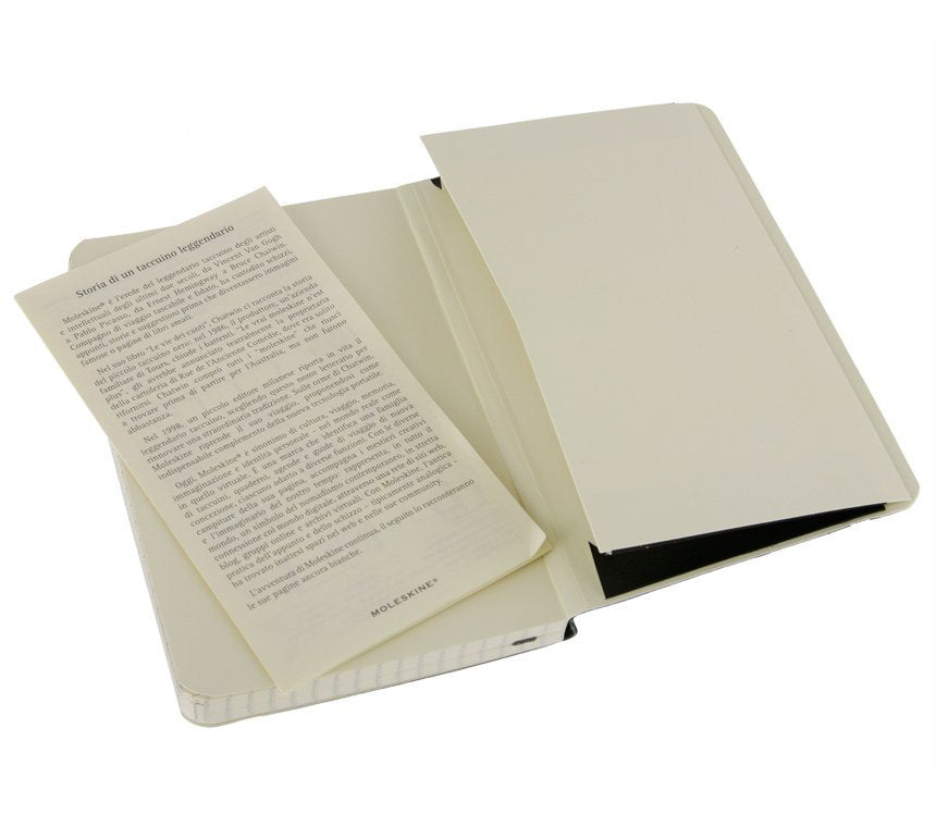 Moleskine Notizbuch A6, kariert, Fadenheftung, Softcover, 192 Seiten, 70 g/m² – schwarz