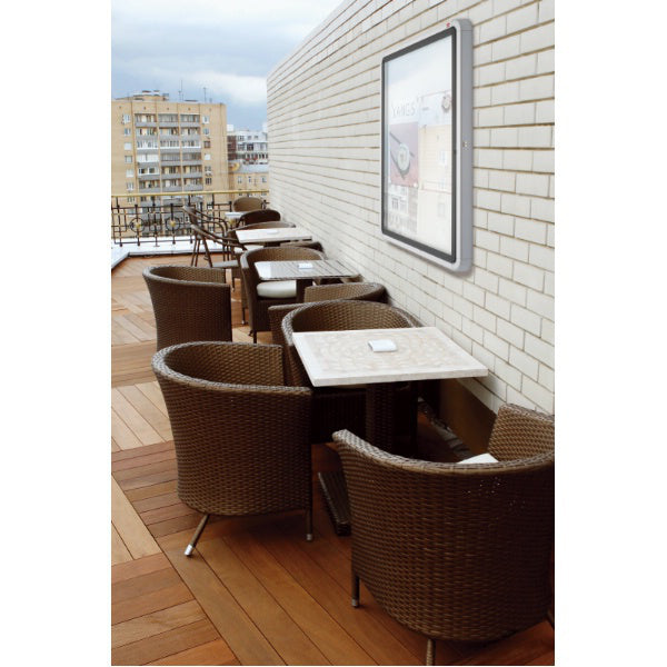 Nobo Schaukasten, 4 × A4 – Aluminium, Sicherheitsglas, abschliessbar, Aussenbereich, 49,4 × 66,8 × 4,3 cm
