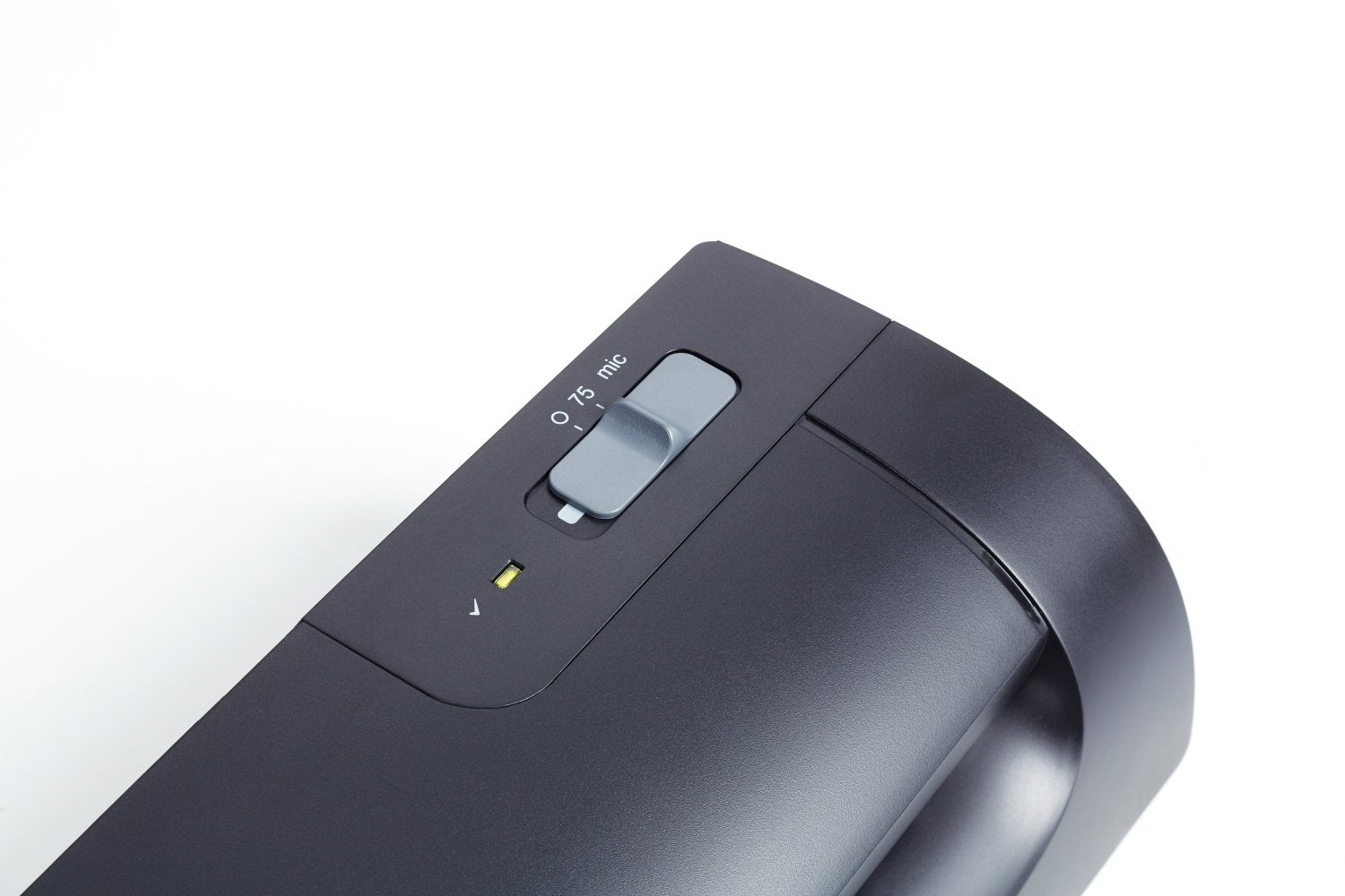 GBC Fusion 1000L Laminiergerät A4 – 2-Rollen, 75 µm, Kaltlamination, 5 Min. Aufheizzeit, 330 mm/min, Schwarz