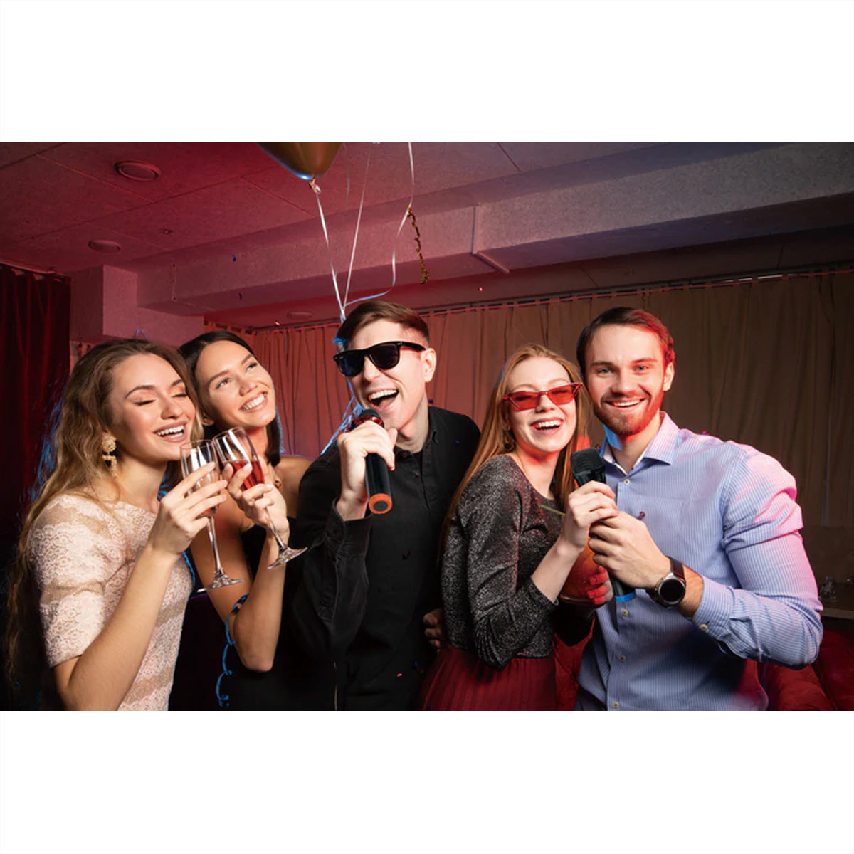 Lenco PA-260BK – Party-Lautsprecher – 150 W, Diskokugel, 12 h – Schwarz