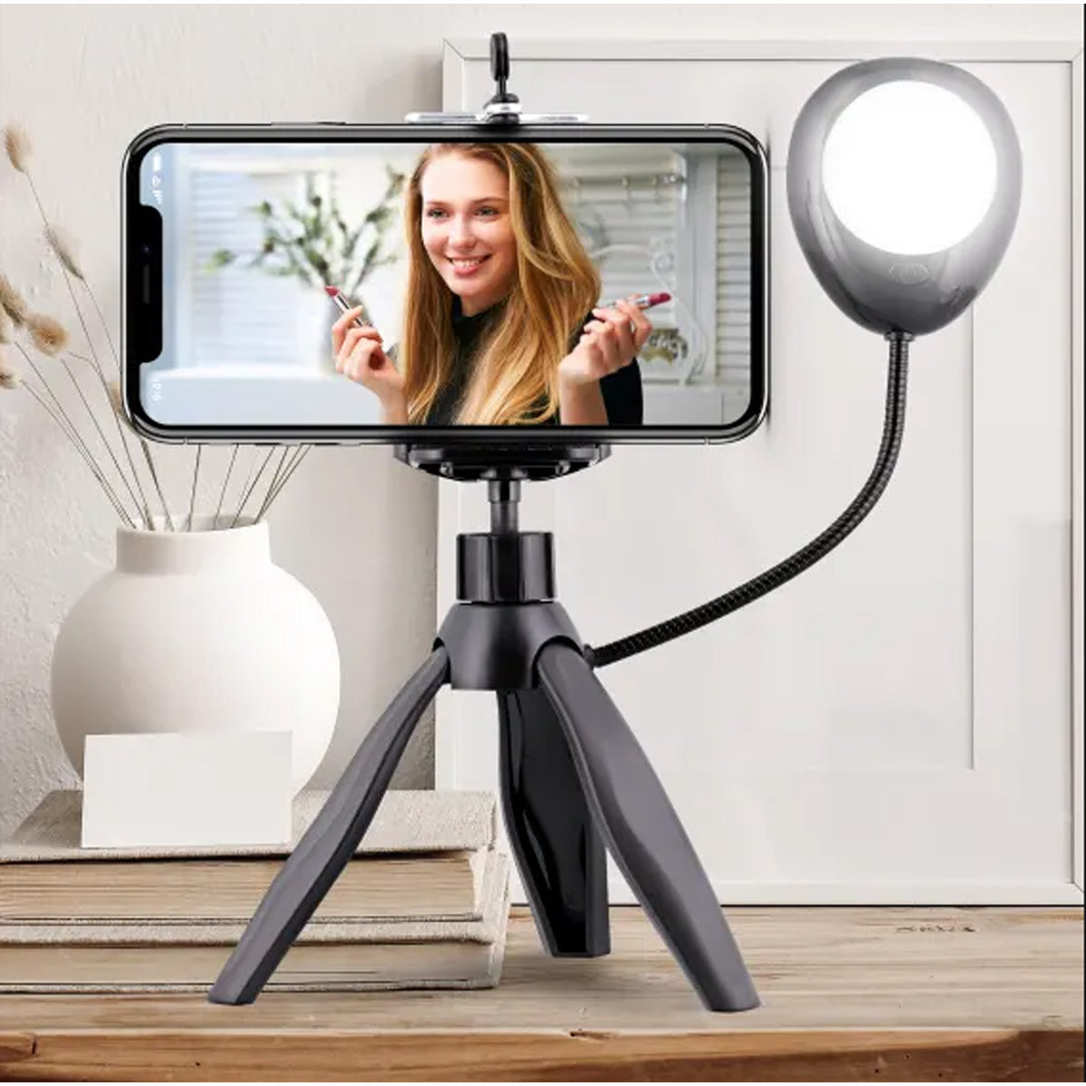 T'nB Mini-Stativ mit LED – 20 cm – 7500 K, 3 Stufen, 360° – für Smartphones bis 6,5" – Schwarz