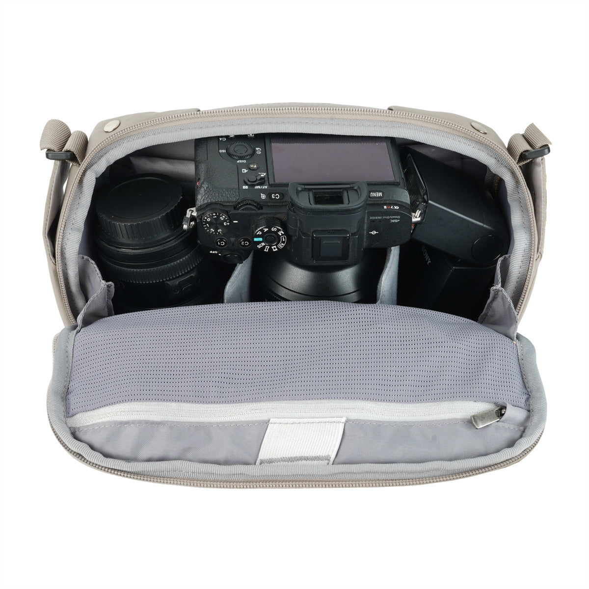 Vanguard VEO METRO S4L CM Schultertasche – 4 L, 290 × 175 × 145 mm – beige