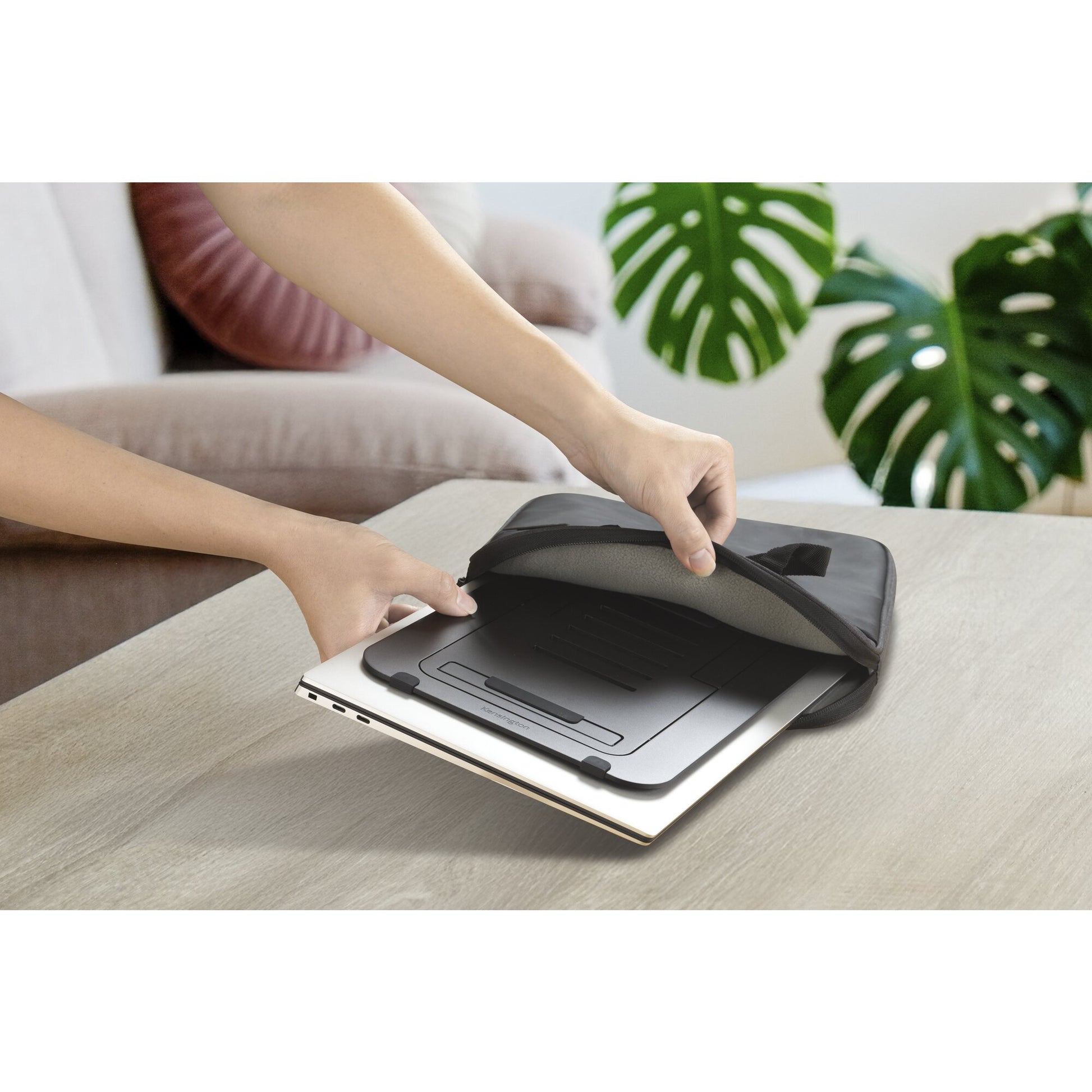 Kensington Laptop-Ständer – bis 17", verstellbar – Schwarz