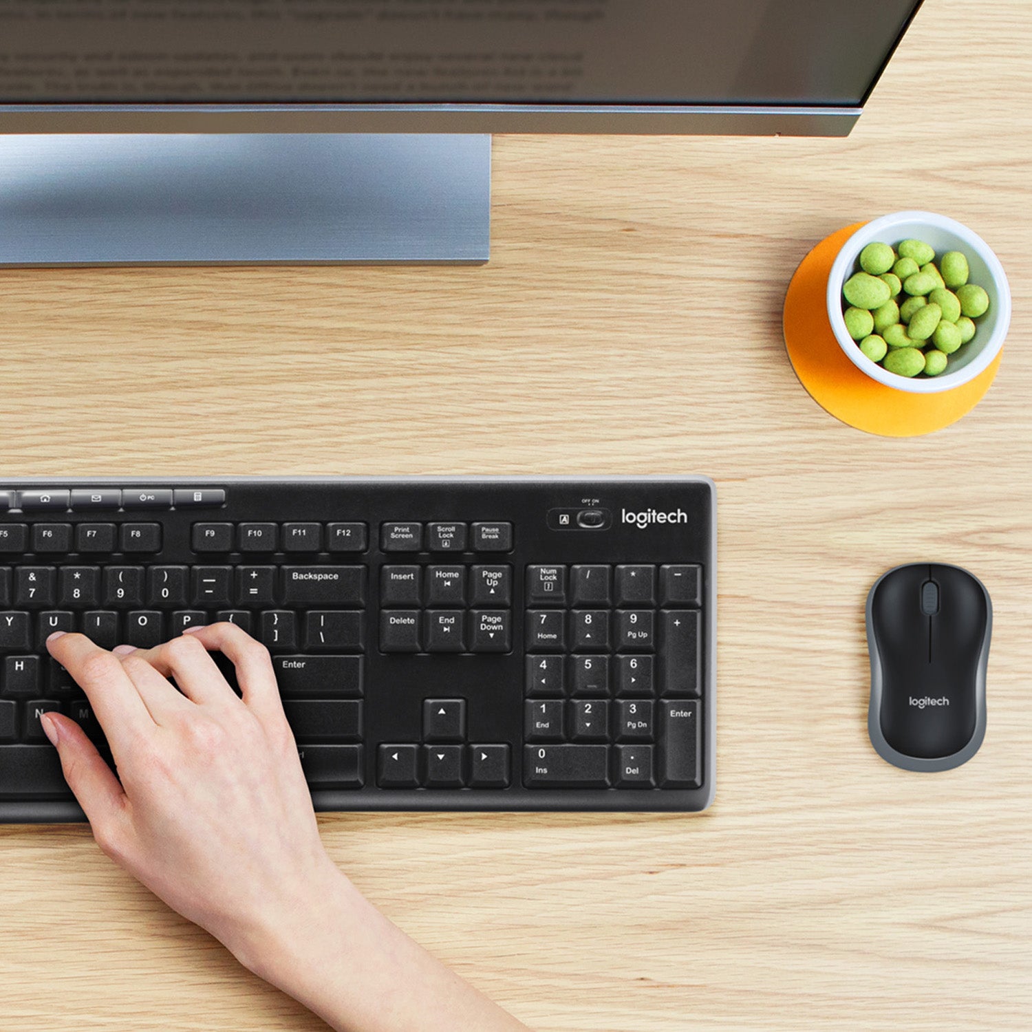 Logitech MK270 – Tastatur- und Maus-Set – 2,4 GHz USB-A (Unifying-Empfänger) – QWERTY (US-INT) – Schwarz/Silber